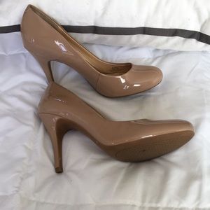 Jessica Simpson Dark Nude Pumps